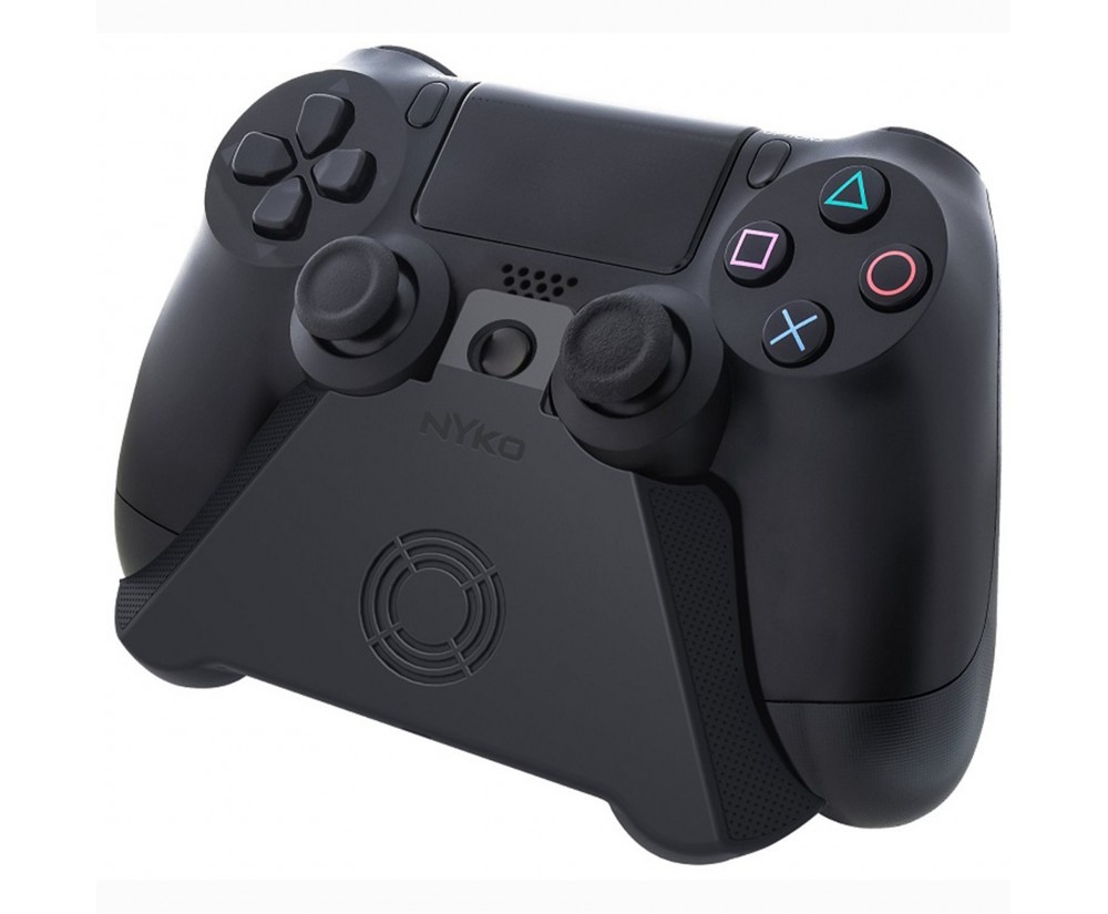 Adapter - PS4 - Intercooler Grip - Black (Nyko) Adapter - PS4 - Intercooler Grip - Black (Nyko)